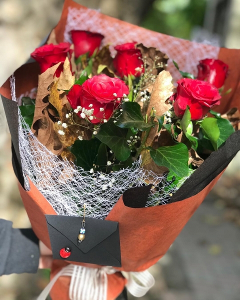 6 Adet Kırmızı Gül Buketi